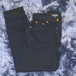 Pretty Little Thing Mom Jeans